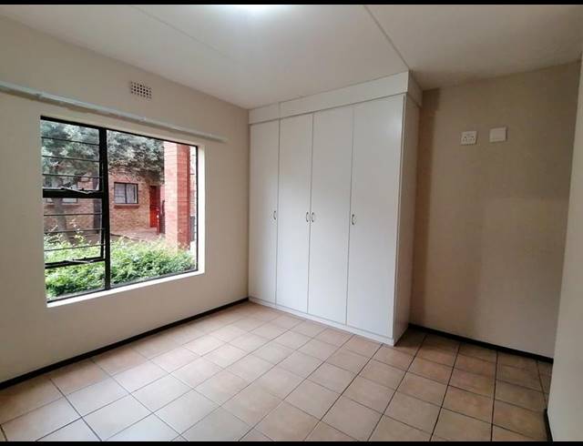 2 BEDROOM PROPERTY TO RENT IN SONNEVELD
